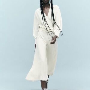 Zara white midi pleated dress